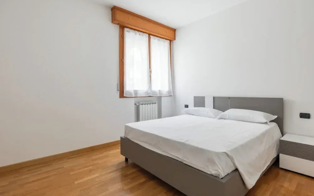 Bologna Modern Apartment by Wonderful Italy