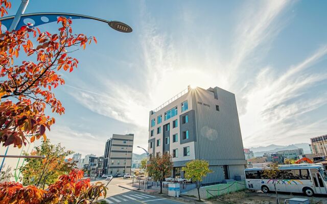 Doo Hotel & Guesthouse - Hostel