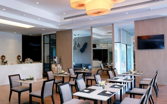 Louis' Tavern Hotel Don Muang