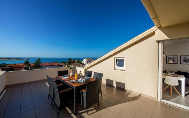 Apartments Tomislav