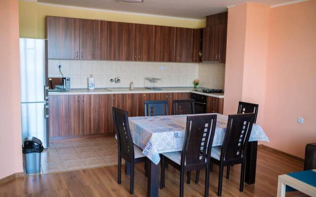 Apartment With One Bedroom In Varna, With Balcony And Wifi