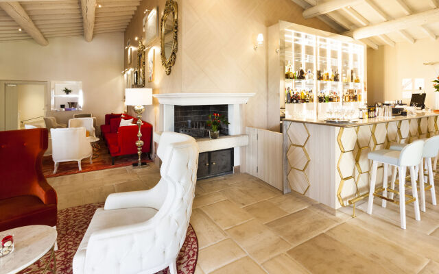 Mas des Herbes Blanches Hotel & Spa - Relais & Châteaux