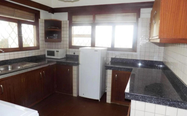 Pearl Apartments