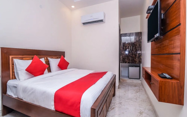 City Galaxy Inn By OYO Rooms