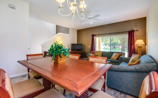 2735calab 4 Bedroom Townhouse