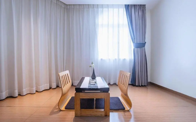 Louis Hotel Zhongshan