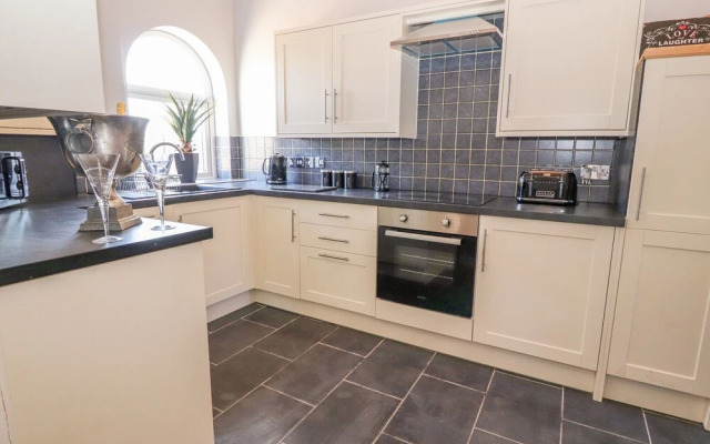 Clwyd Cottage