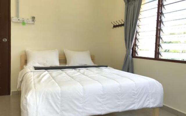 SingSport Holiday House