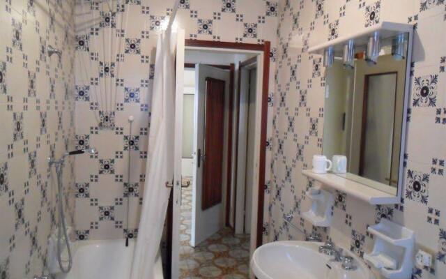 Imbarcadero House lake view