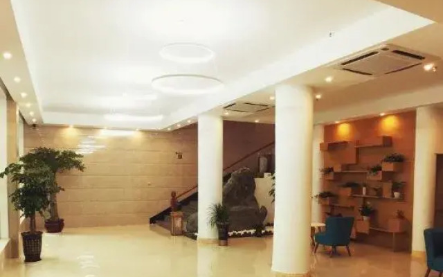 Li Rui Hotel (Cixi City Center Store)