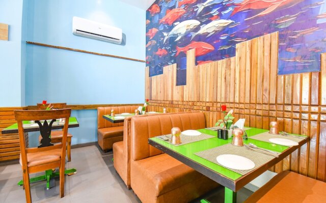 FabHotel Royal Empire