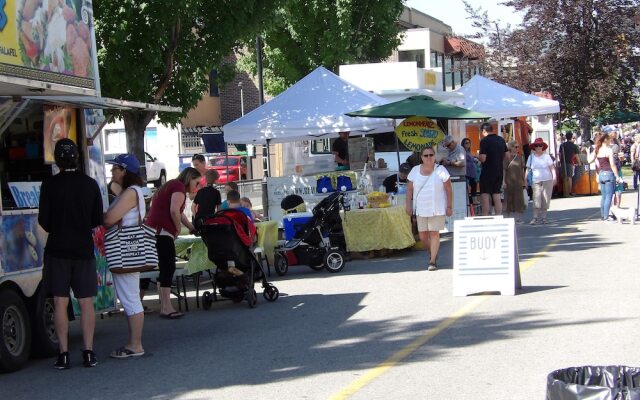 Okanagan Lakefront Resort