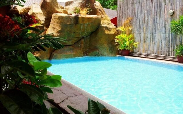 Rockpoint Hotspring Resort Hotel & Spa