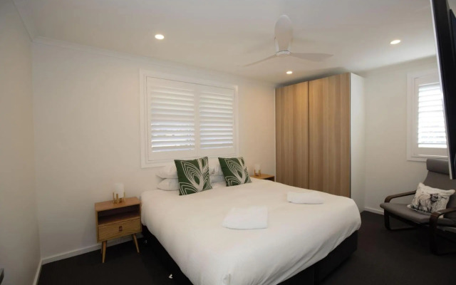 46 Banjo Patterson Crescent