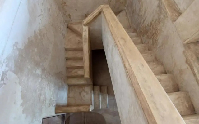 Samaki House