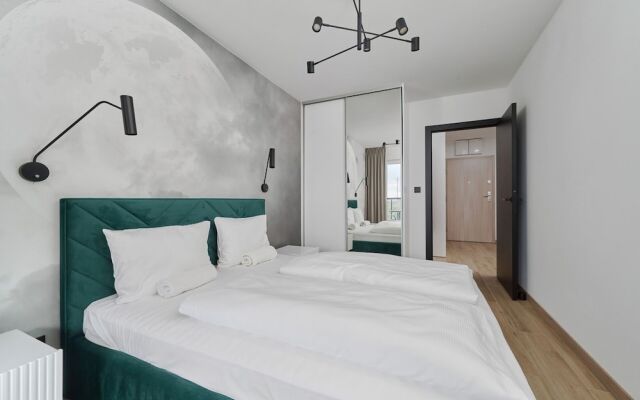 Moonlight Apartment by Renters