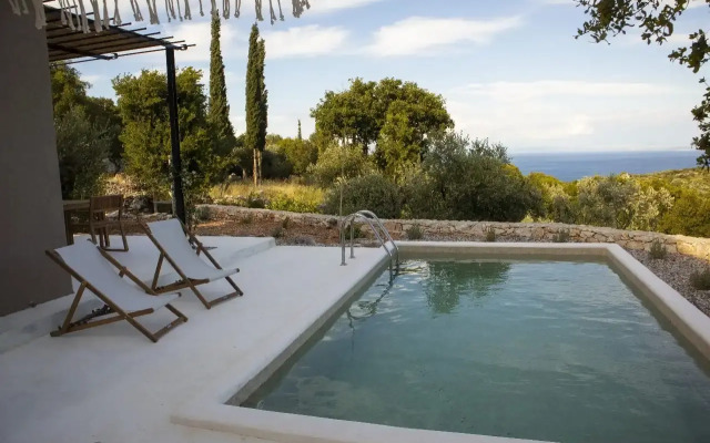 Rock n' Olive Villas