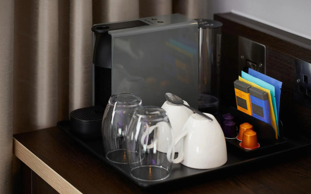 Premier Inn Edinburgh City Centre(York Place)