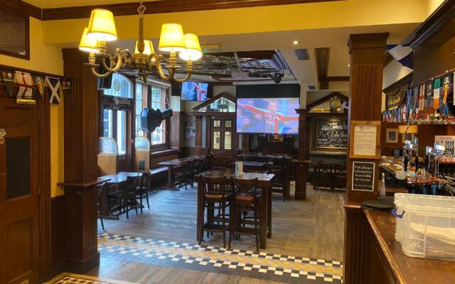 The Globe Inn