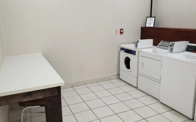 Holiday Inn Express Hotel & Suites Weslaco by IHG
