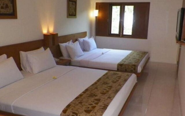 Nyiur Indah Beach Hotel