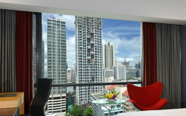 BelAire Bangkok Hotel
