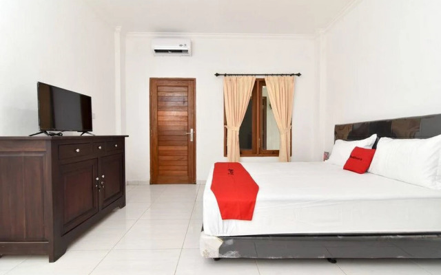 RedDoorz Near Balangan Beach Bali