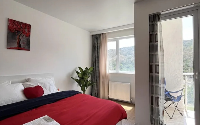 Charming 1-bed Apartment in Tbilisi
