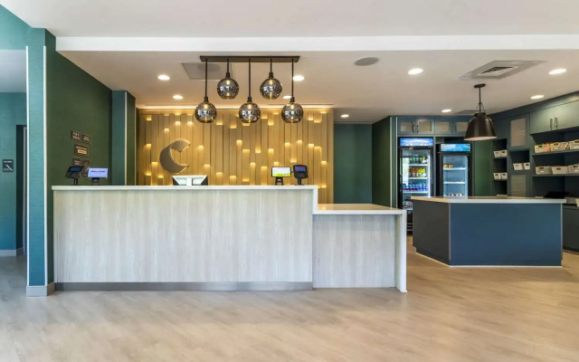 Comfort Suites Gatlinburg Downtown-Convention Center