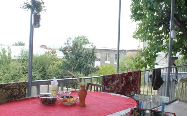 L House