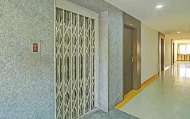 Treebo Trend Blue Dawn Hotels Gachibowli