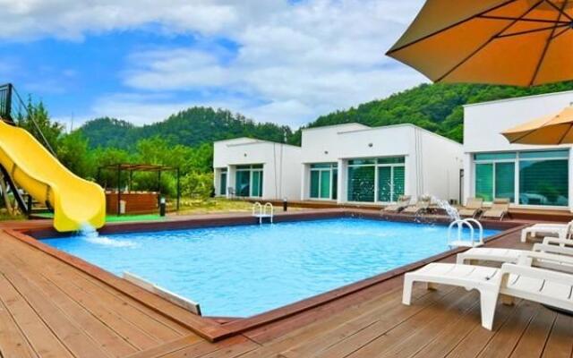 gapyeong nunggalsatang pension