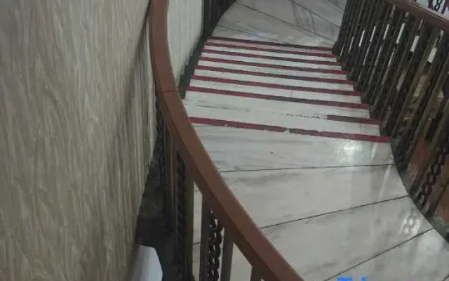 Ruiyin Chinese Hotel