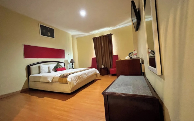 OYO 94579 Sm Raja Guest House