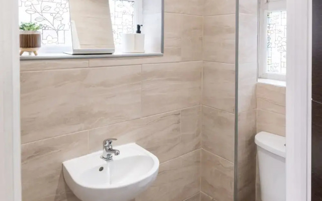Host Stay Marguerita Road