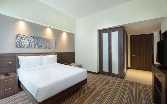 Hampton by Hilton Dubai Airport