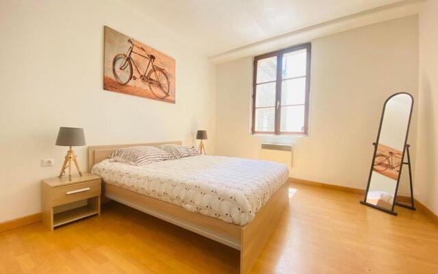 Joli appartement proche cathédrale