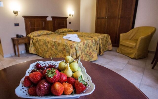 Fontanella Hotel