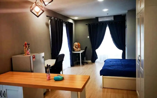 Kampar Champs Elysees, King Bed Studio unit 12A21