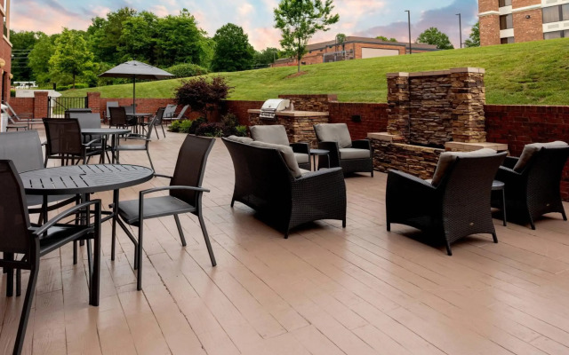 Fairfield Inn & Suites by Marriott Charlotte Matthews