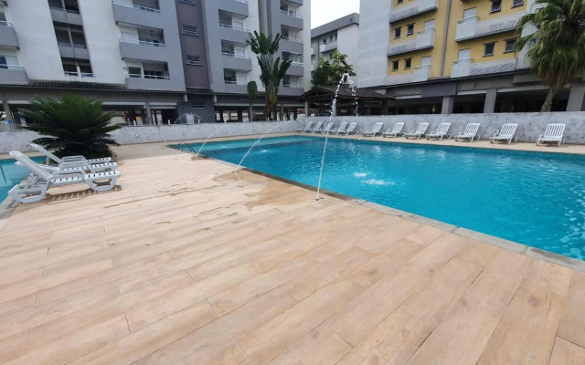 Apartamento com piscina em Ubatuba perto da praia