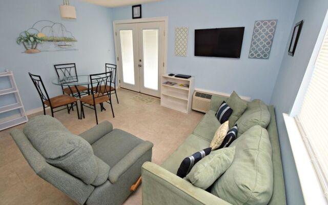 Moonraker 12 by RedAwning