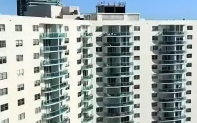The Tides Building Private Apartments