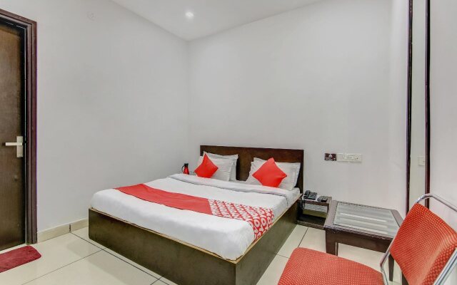 Hotel Deep by OYO Rooms