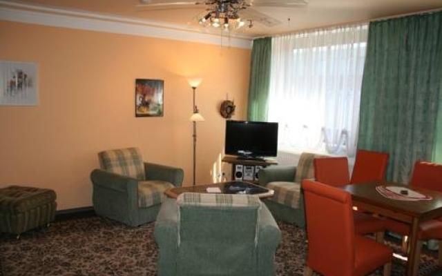 Albertus Paris Stadt-Aparthotel