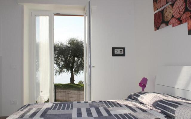 Cosy Torri Apartments