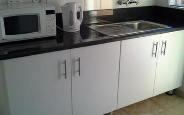 Clares Bed and Breakfast