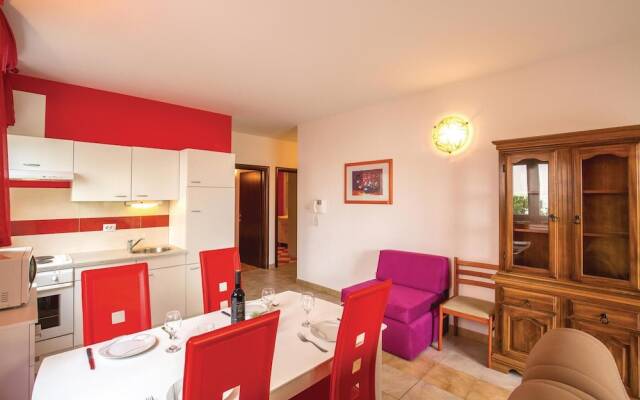 Awesome Apartment in Makarska With 1 Bedrooms and Wifi