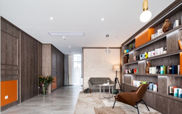 M Hotel Hangzhou Yunqi Branch