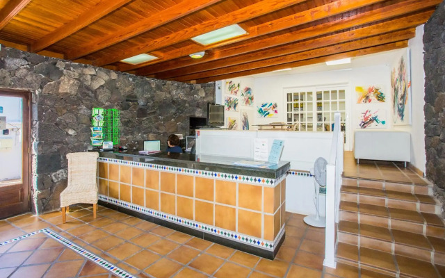 Apartamentos Los Tulipanes